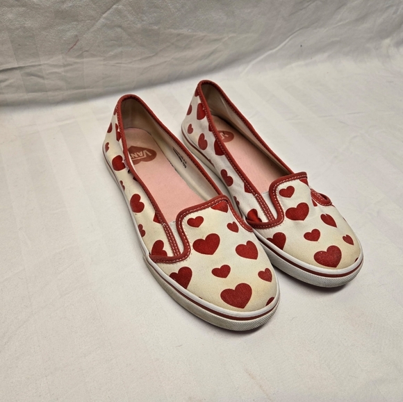 Vans Limited Edition Valentine's Heart Print Shoes - Red & White Womens Size 8.5 - Picture 3 of 9